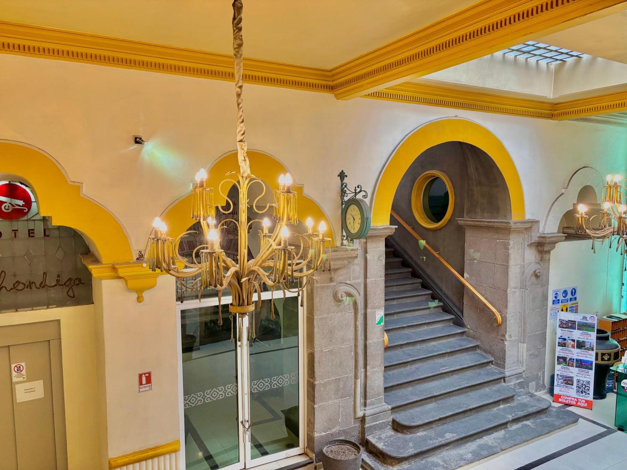 Hotel La Alhondiga Puebla Bagian luar foto