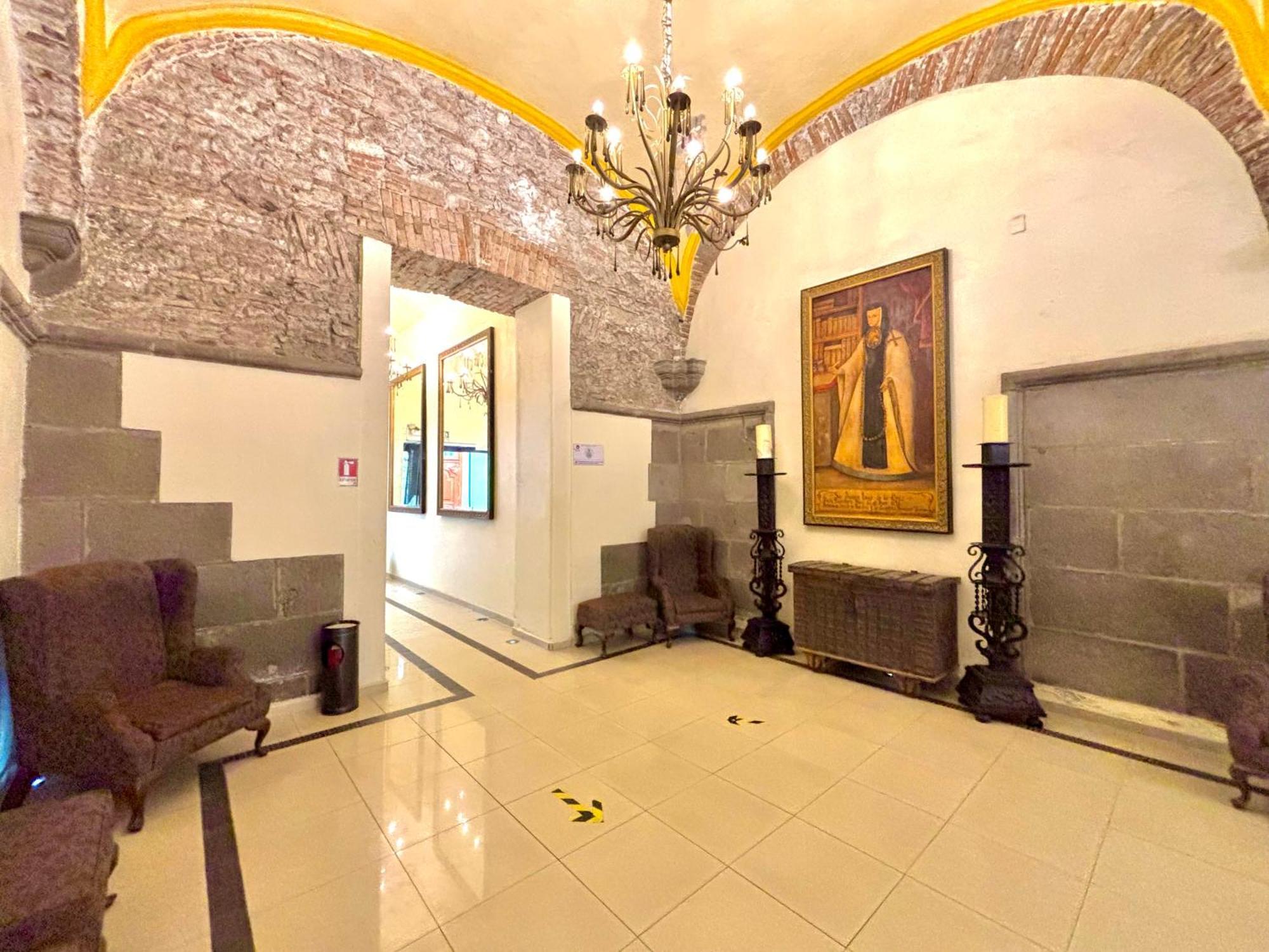 Hotel La Alhondiga Puebla Bagian luar foto